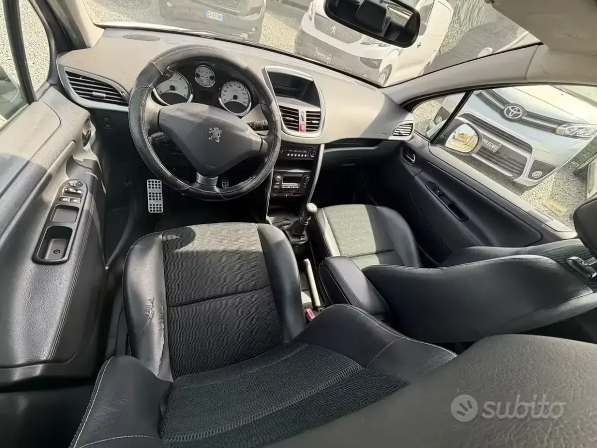 Usata Peugeot 207 Allure 112 CV (82 kW) 2012 Grigio Berlina