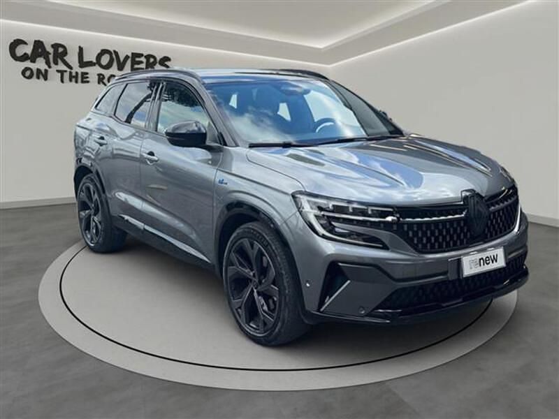 Usata Renault Austral Iconic Esprit Alpine 200 CV (147 kW) 2023 Grigio scuro SUV