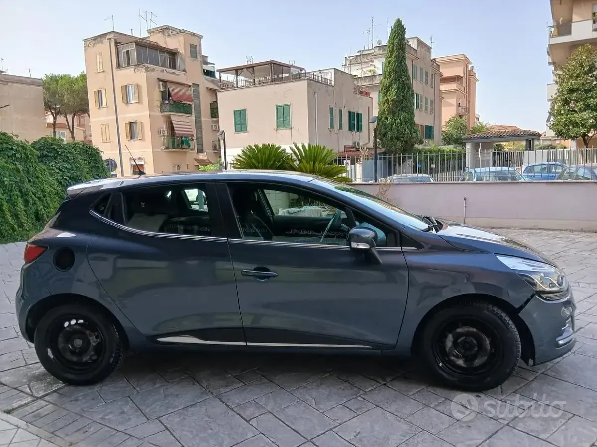 Usata Renault Clio 2018 Nero Berlina