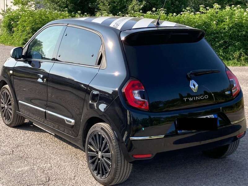Usata Renault Twingo Urban Night 30 kW (42 CV) 2023 Other Utilitaria