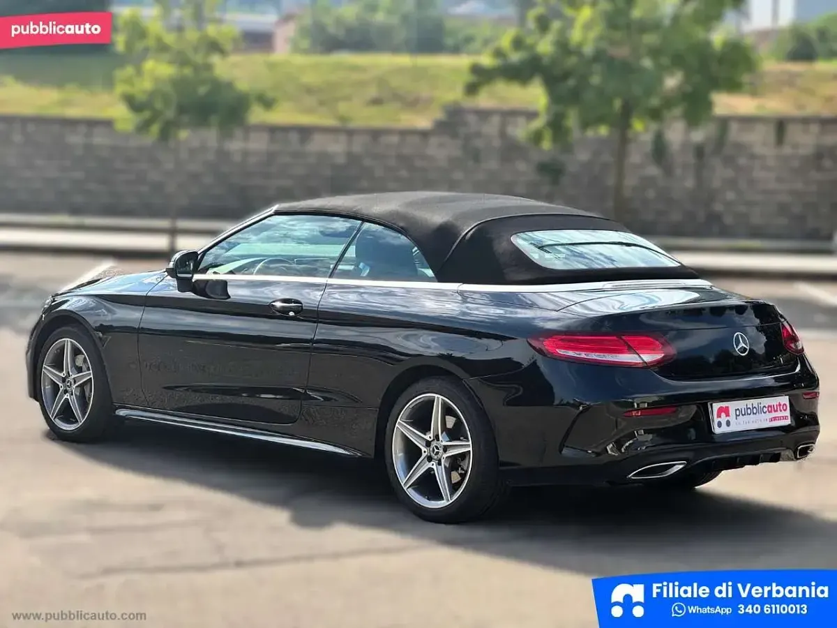 Usata Mercedes C200 Premium 184 CV (135 kW) 2018 Nero Cabrio