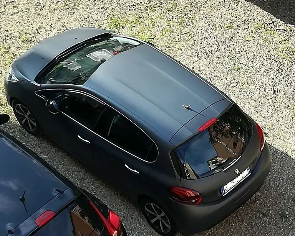 Usata Peugeot 208 Allure 75 CV (55 kW) 2016 Grigio Utilitaria