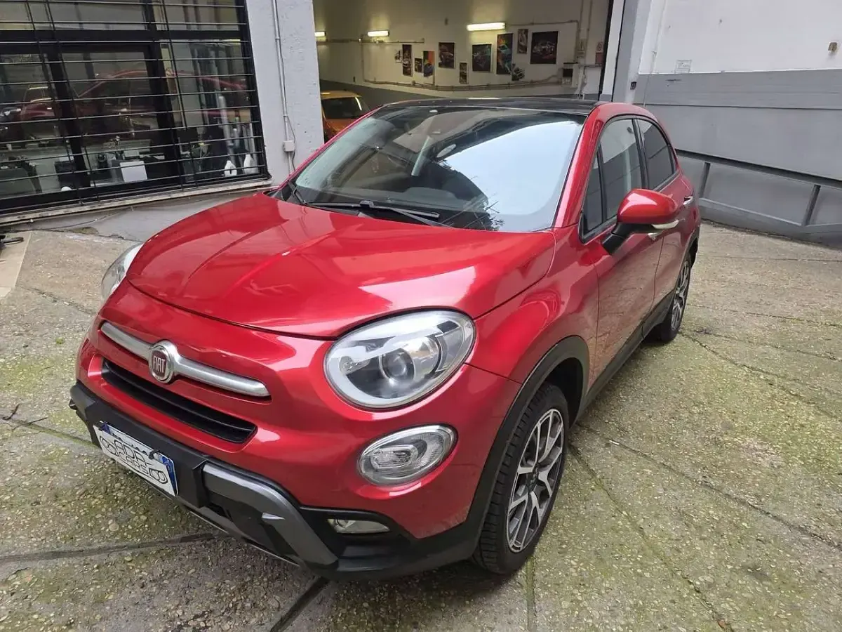 Usata Fiat 500X Cross 140 CV (102 kW) 2016 Rosso SUV