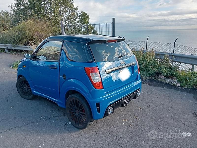 Usata Ligier JS50 2020 Blu Utilitaria