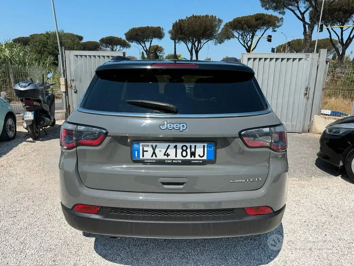 Usata Jeep Compass Limited 120 CV (88 kW) 2019 Grigio SUV