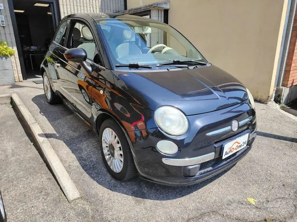 Usata Fiat 500 Lounge 69 CV (50 kW) 2010 Utilitaria