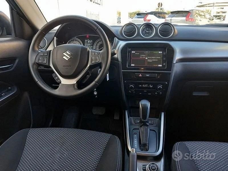 Usata Suzuki Vitara 111 CV (81 kW) 2019 Grigio Berlina