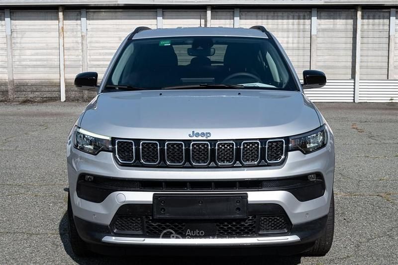 Usata Jeep Compass Limited 190 CV (139 kW) 2021 Gray SUV