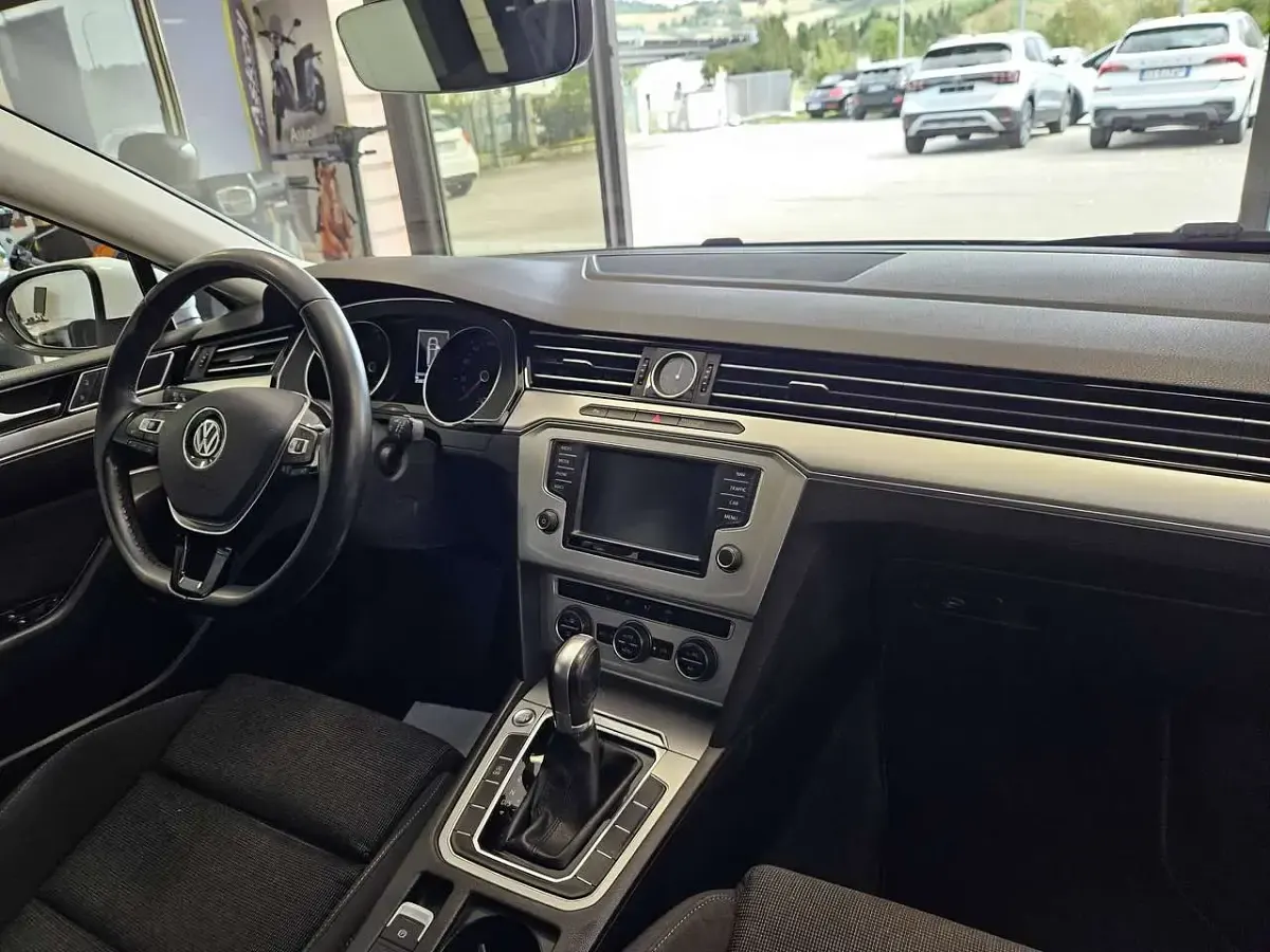 Usata VW Passat 150 CV (110 kW) 2017 Other Station wagon