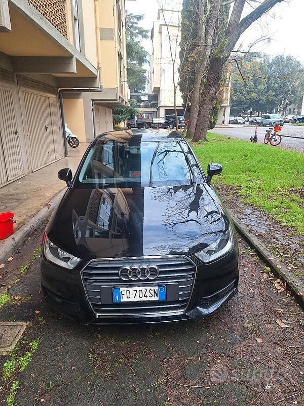 Usata Audi A1 Admired 82 CV (60 kW) 2016 Nero Berlina