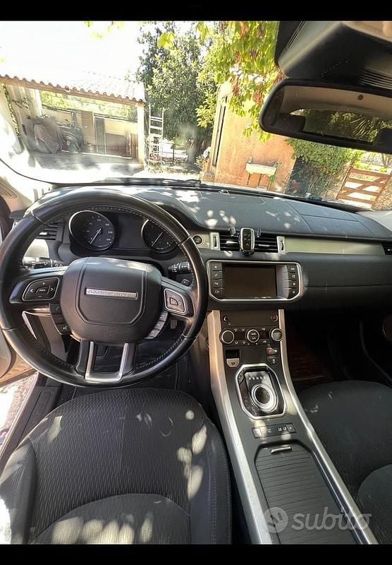 Usata Land Rover Range Rover evoque 2015 Bianco SUV