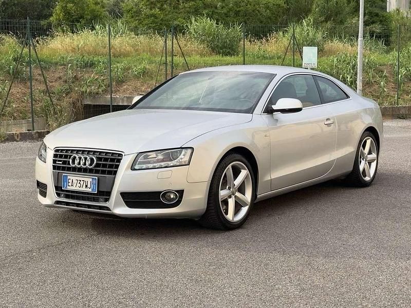 Usata 2010 Audi A5 Ambiente Coupé | 12.500 € (Ottimo prezzo) - Immagine 1/4