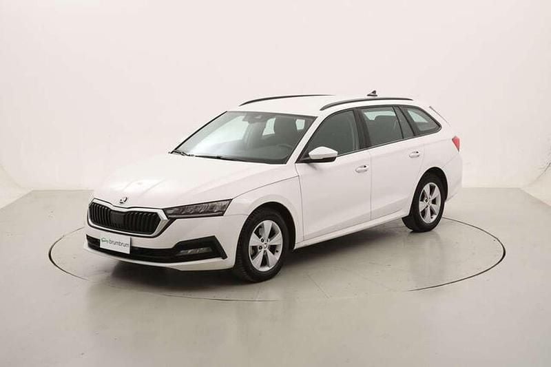 Usata Skoda Octavia Ambition 116 CV (85 kW) 2021 Bianco Station wagon