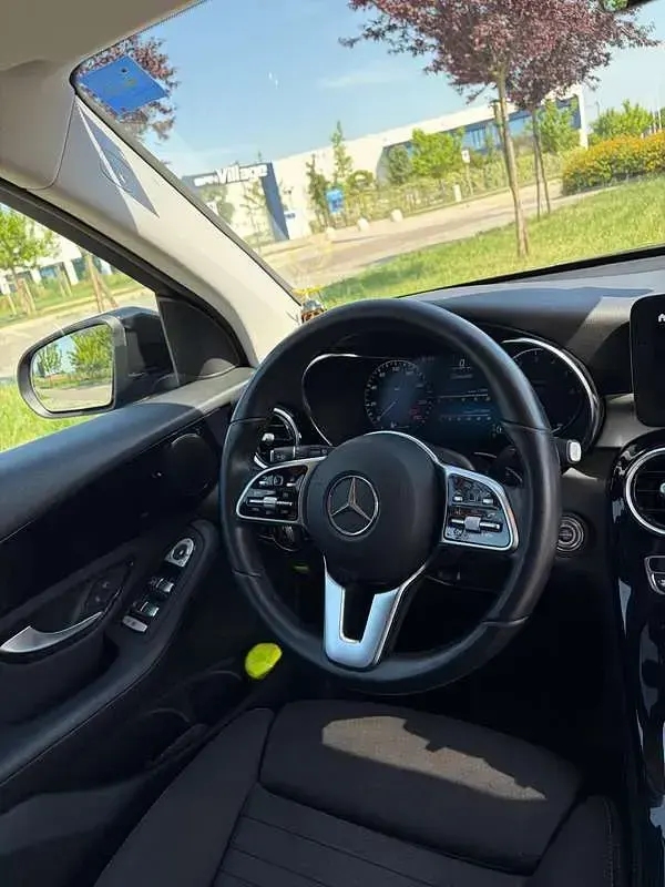 Usata Mercedes GLC300de 194 CV (142 kW) 2021 Nero SUV