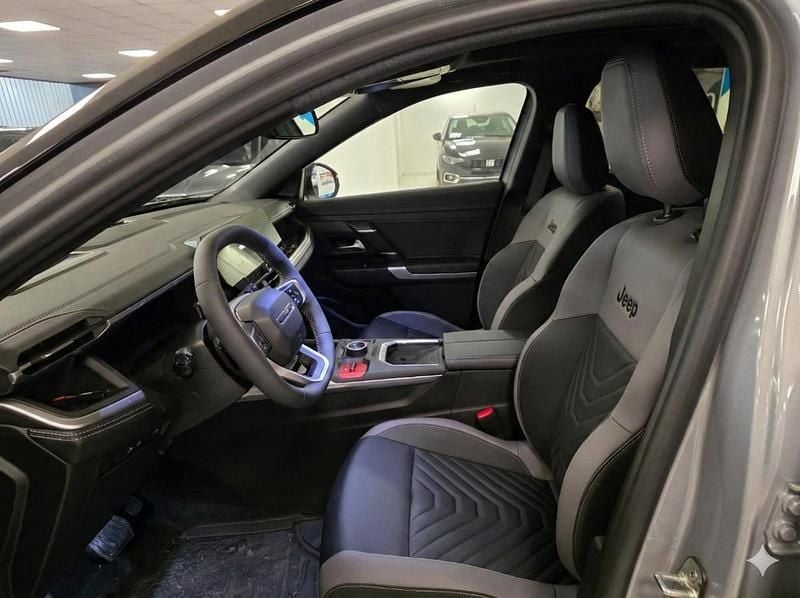 Nouvelle Jeep Compass Altitude 145 ch (106 kW) 2026 Gris SUV