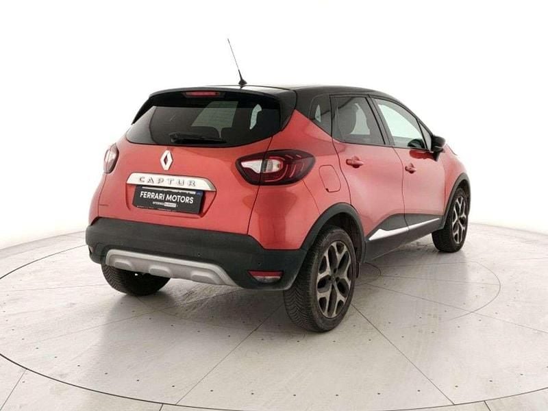 Usata Renault Captur Initiale Paris 118 CV (86 kW) 2017 Bordeaux SUV