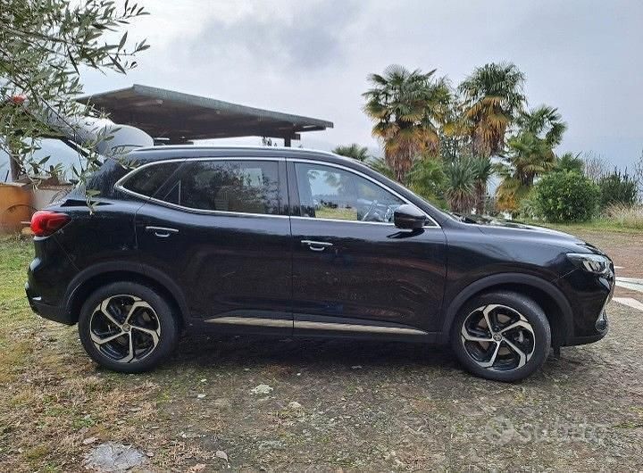 Usata MG HS Luxury 162 CV (119 kW) 2023 Nero SUV