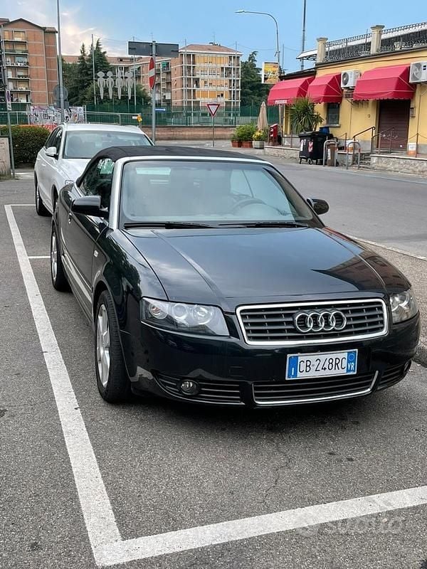 Usata Audi A4 Cabriolet 163 CV (119 kW) 2002 Nero Cabrio