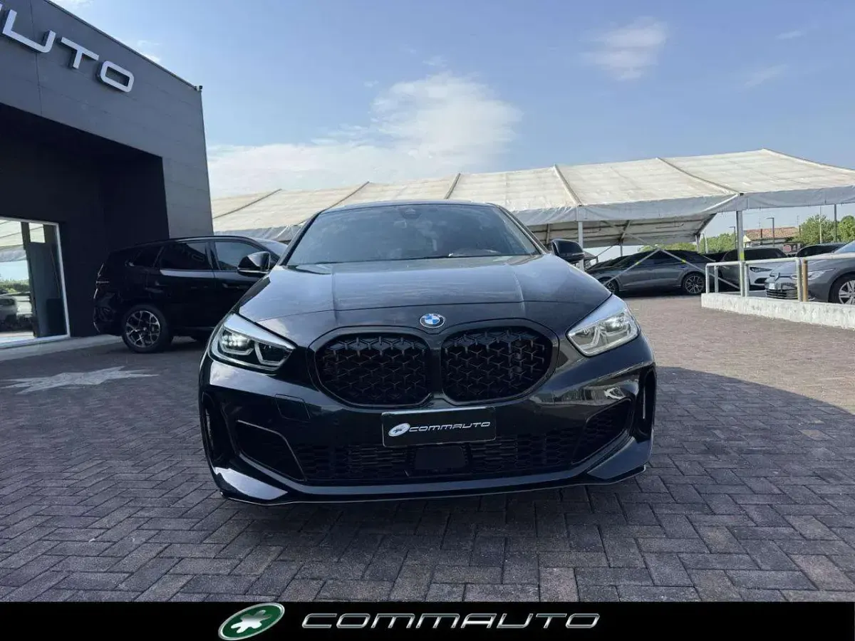 Usata BMW M135 306 CV (225 kW) 2021 Nero Utilitaria