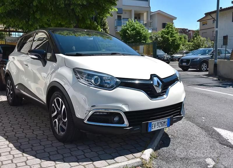 Usata Renault Captur 90 CV (66 kW) 2014 Bianco SUV