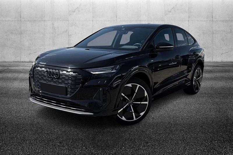 Usata Audi Q4 e-tron S-Line 125 kW (170 CV) 2023 Nero metallizzato SUV