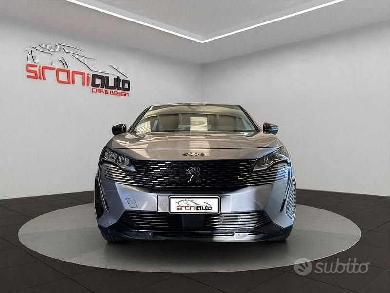Usata Peugeot 5008 Business-Line 131 CV (96 kW) 2021 Grigio SUV