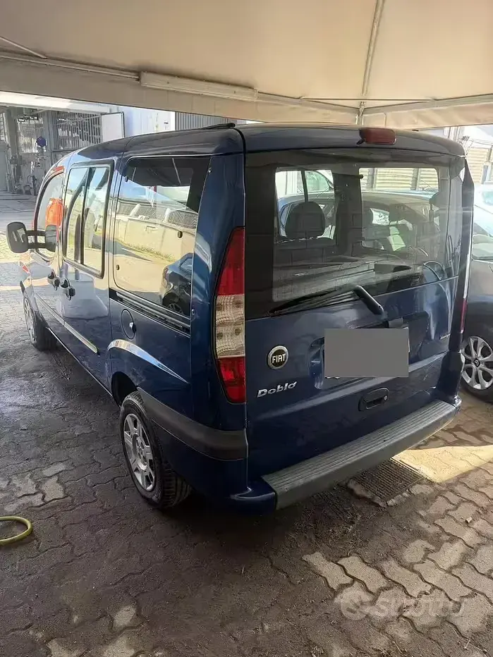 Usata Fiat Doblò 2004 Bluazzurro Monovolume