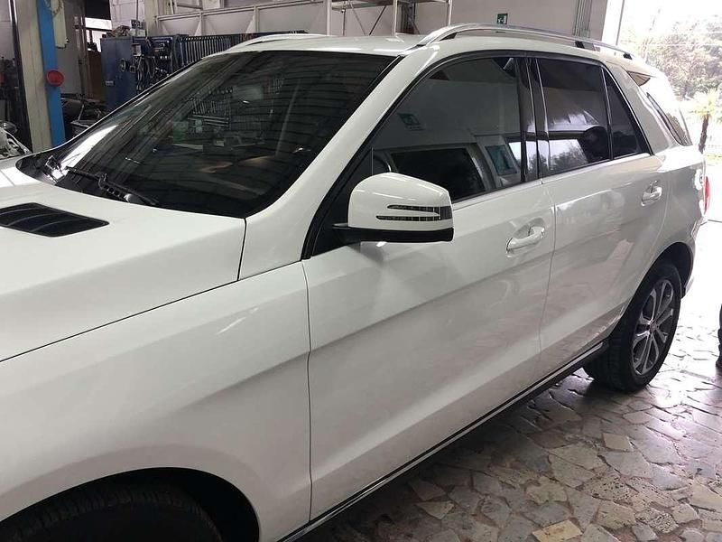 Usata Mercedes GLE250 204 CV (150 kW) 2016 Bianco SUV