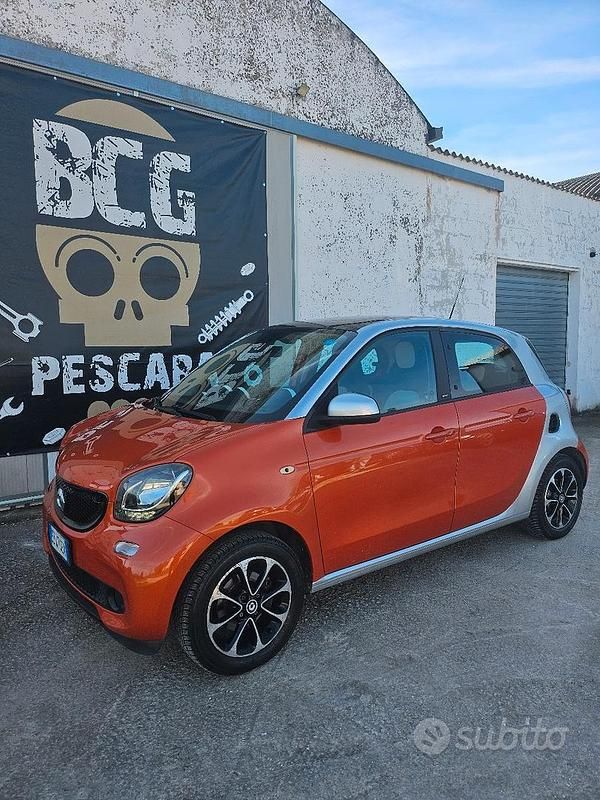 Usata Smart ForFour Passion 71 CV (52 kW) 2014 Utilitaria