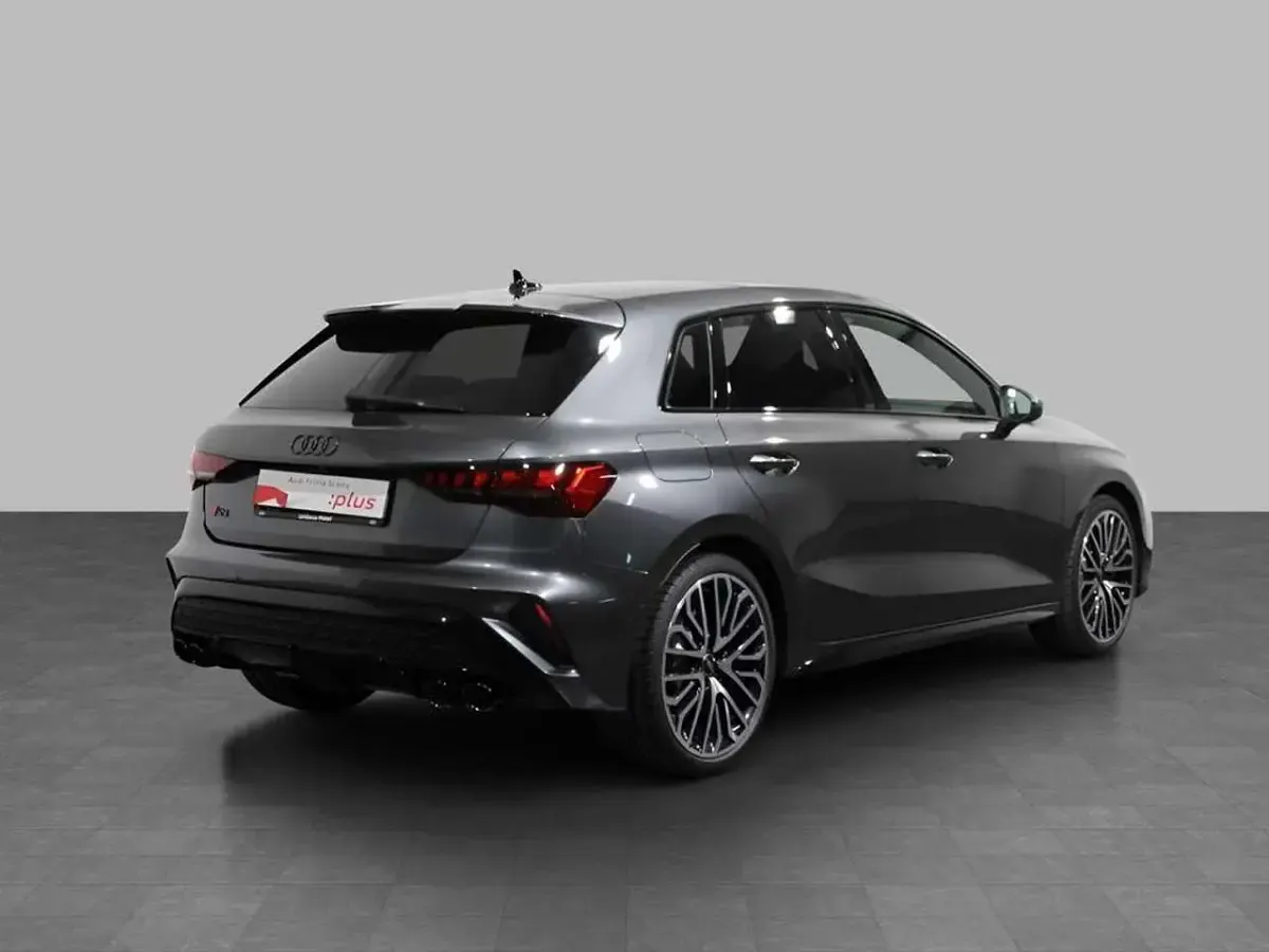 Nuova Audi S3 Ambiente 333 CV (244 kW) 2026 Grigio Berlina