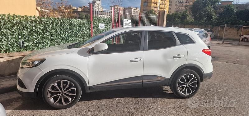 Usata Renault Kadjar 140 CV (102 kW) 2019 Bianco SUV