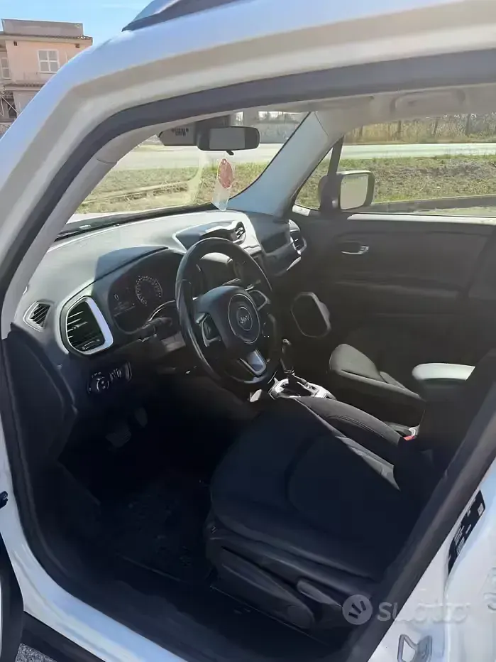 Usata Jeep Renegade 140 CV (102 kW) 2016 Bianco SUV