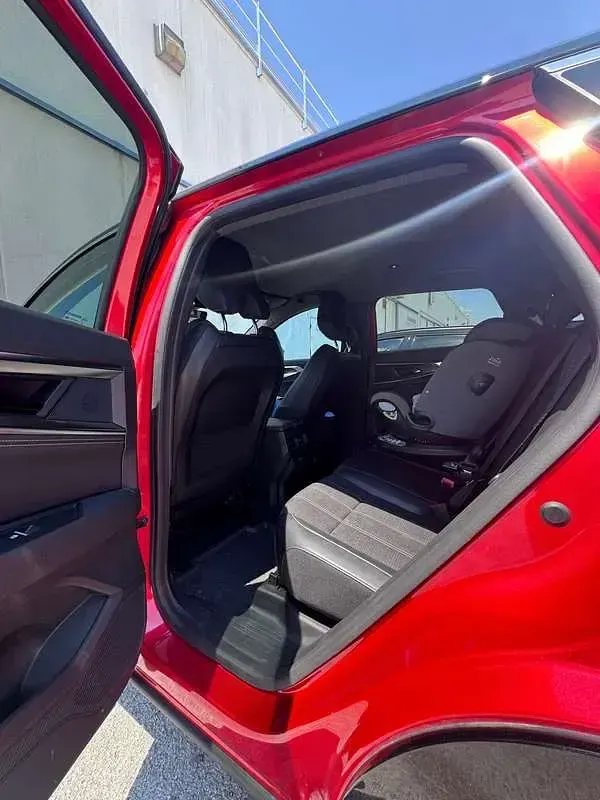Usata Renault Austral Techno 131 CV (96 kW) 2023 Rosso SUV