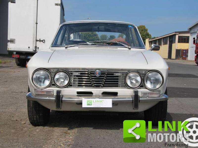 Usato 1972 Alfa Romeo 2000 2.0 Benzin 131 CV (55.000 €)