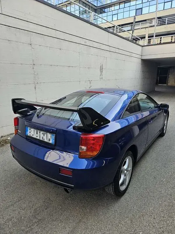 Usata Toyota Celica T2 143 CV (105 kW) 2000 Bluazzurro Coupé
