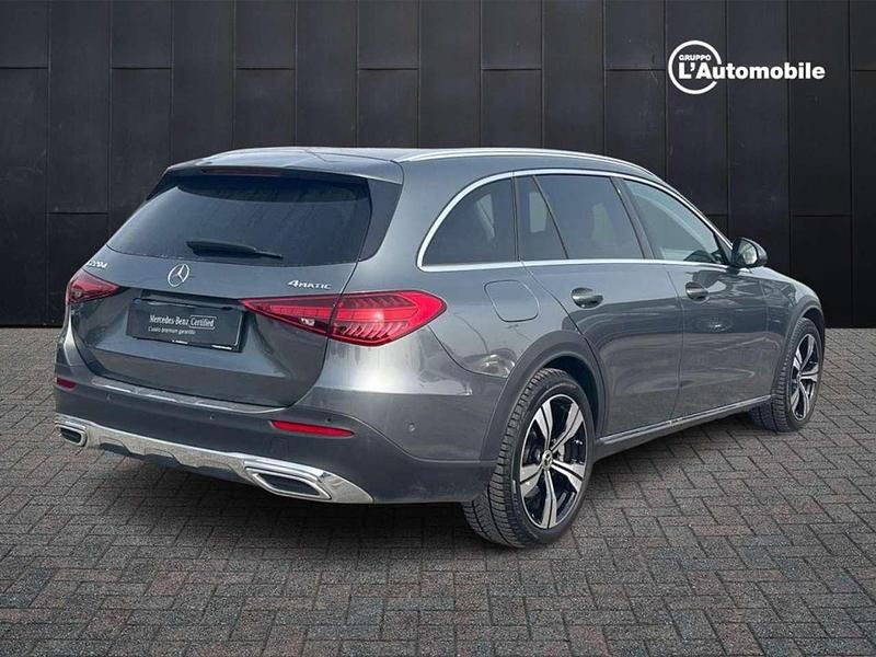 Usata Mercedes C220 Premium 200 CV (147 kW) 2023 Grigio Station wagon