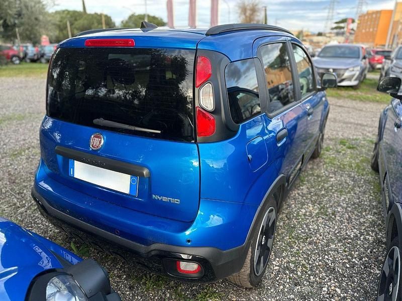 Usata Fiat Panda Cross Cross 70 CV (51 kW) 2025 Blu Utilitaria