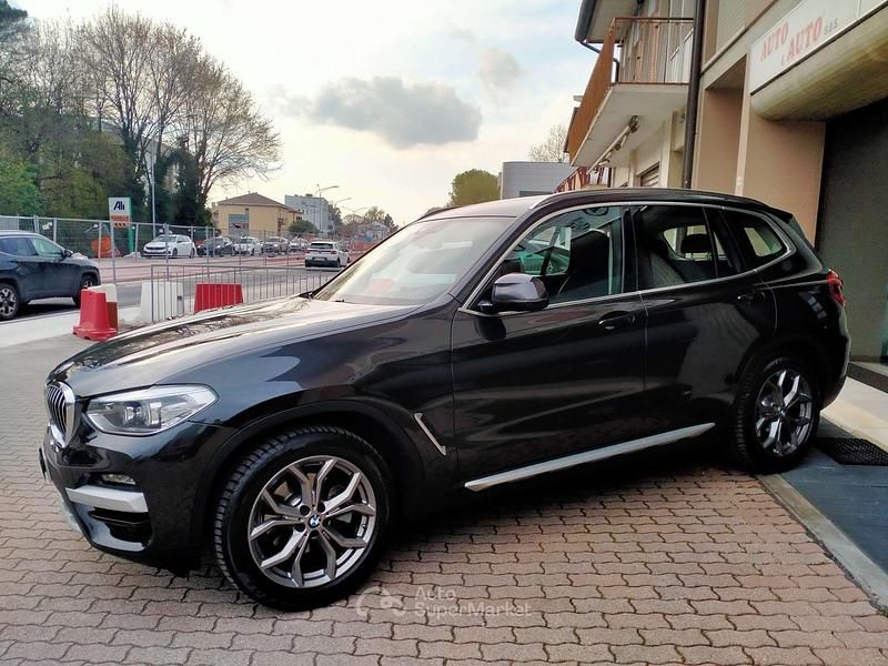 Usata BMW X3 M Sport 190 CV (139 kW) 2021 Sophisto grey SUV