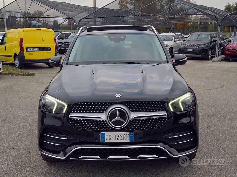Usata Mercedes GLE300 Premium Plus 245 CV (180 kW) 2021 Nero SUV