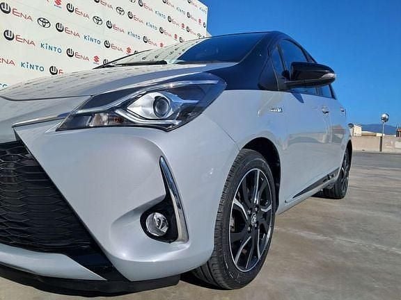 Brugt Toyota Yaris Hybrid Edition 2018 Grå Sedan