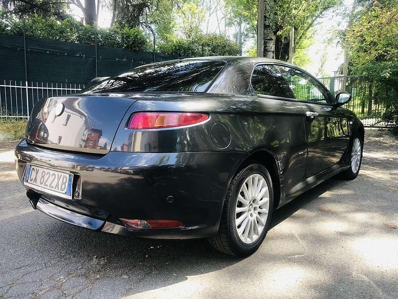 Usata Alfa Romeo GT Distinctive 150 CV (110 kW) 2005 Coupé