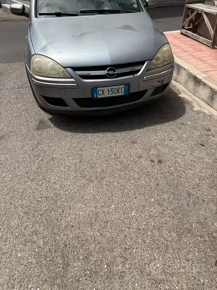 Usata Opel Corsa 69 CV (50 kW) 2005 Utilitaria