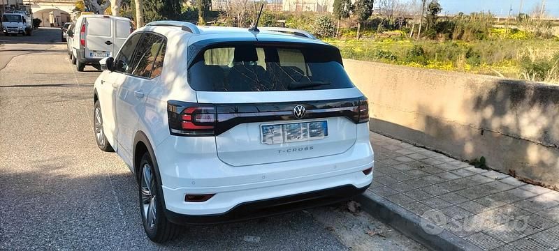 Usata VW T-Cross R-line 2021 Bianco SUV