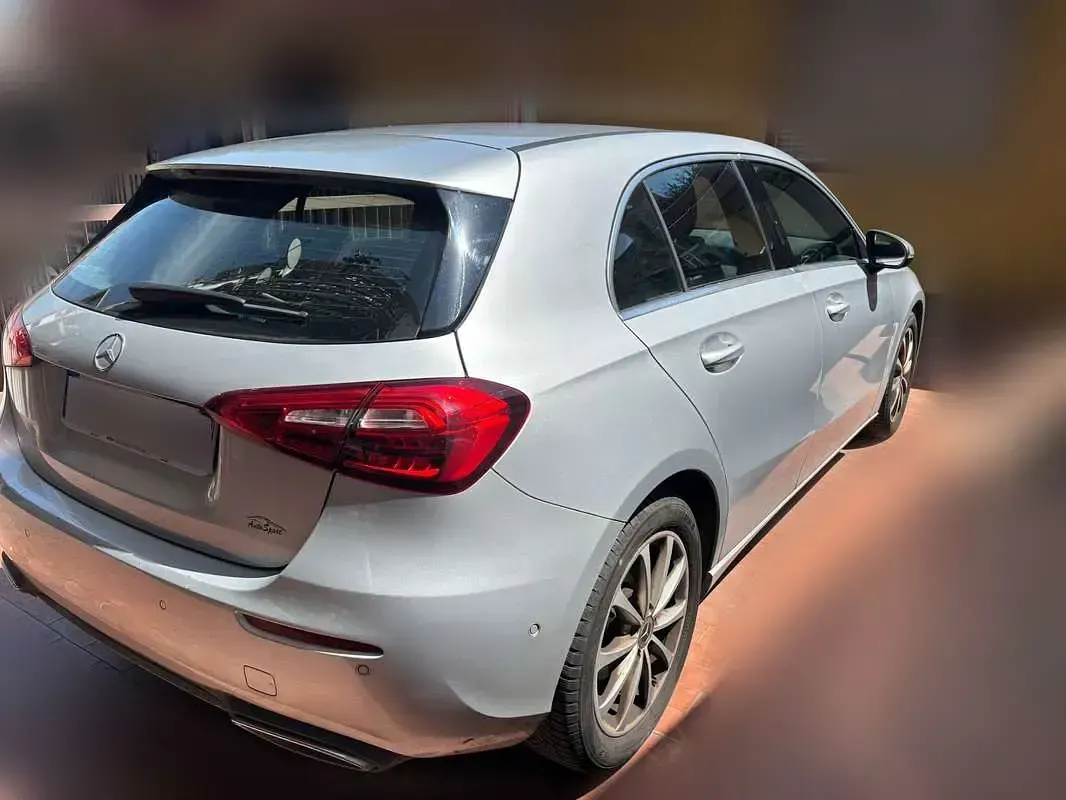 Usata Mercedes A180 116 CV (85 kW) 2019 Berlina