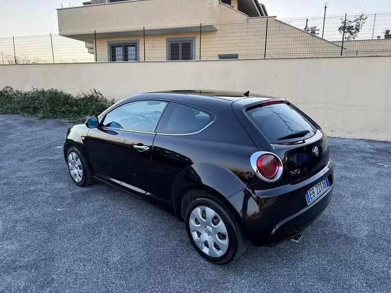 Usata Alfa Romeo MiTo Distinctive 119 CV (87 kW) 2011 Nero Utilitaria