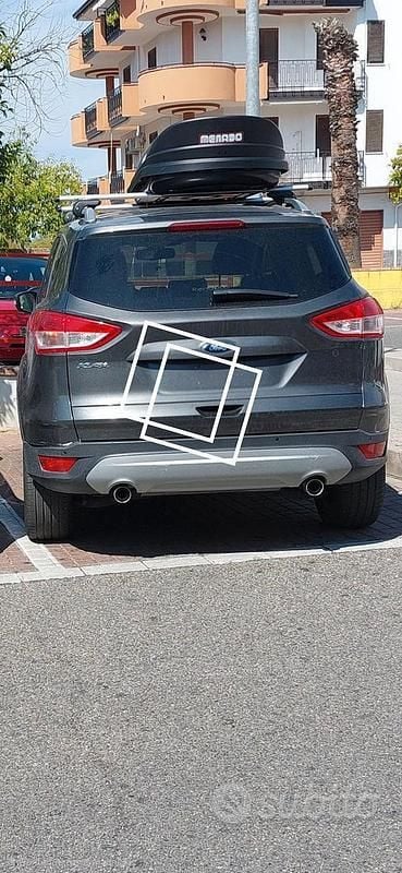 Usata Ford Kuga 150 CV (110 kW) 2015 Grigio SUV