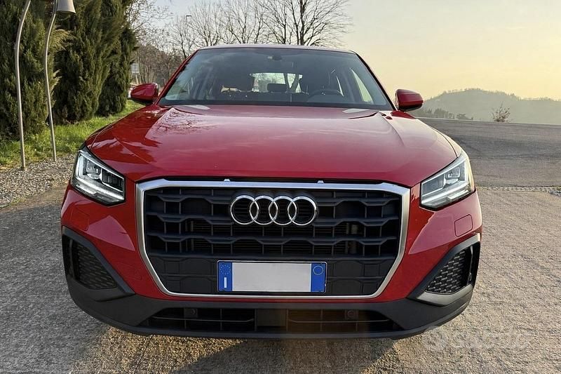 Usata Audi Q2 Advanced 190 CV (139 kW) 2024 Rosso SUV