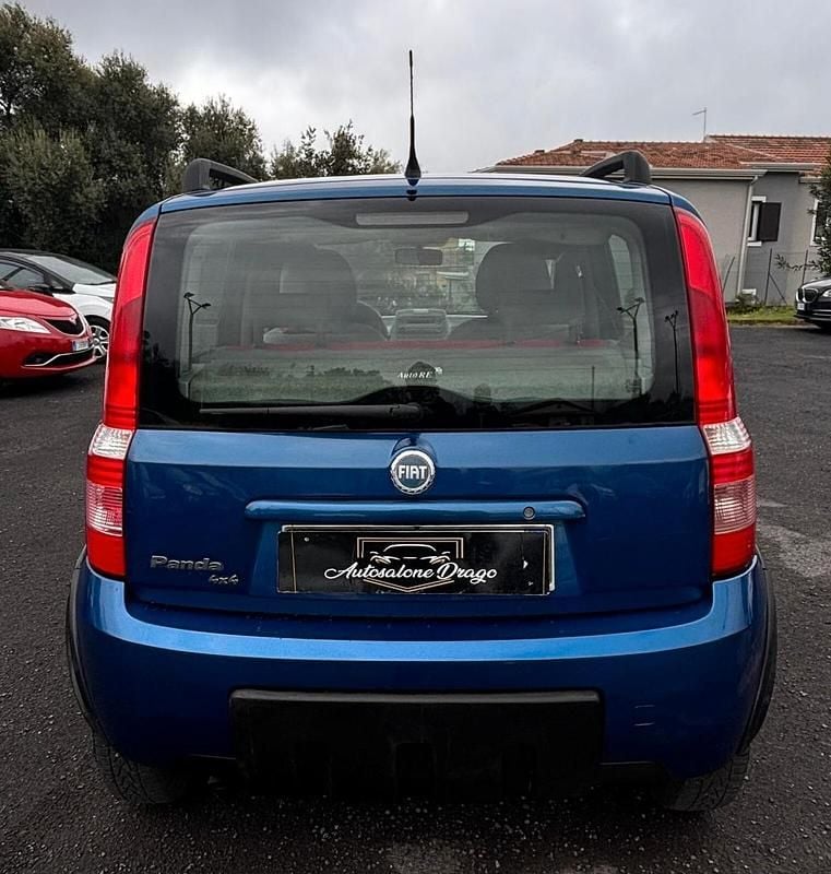 Usata Fiat Panda 4x4 Climbing 59 CV (43 kW) 2005 Blu Utilitaria