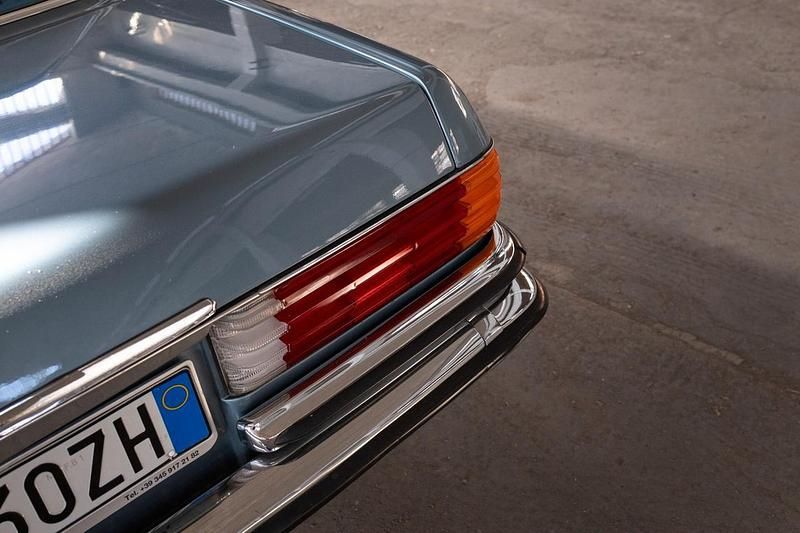 Usata Mercedes 350 SE 199 CV (146 kW) 1979 Blu Berlina