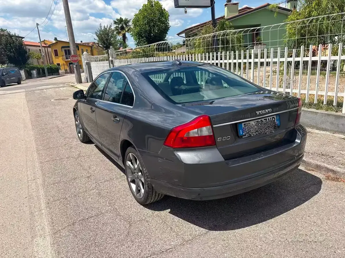 Usata Volvo S80 Momentum 185 CV (136 kW) 2008 Berlina